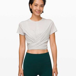 Lululemon Time To Restore Short Sleeve Color Vapor Size 4